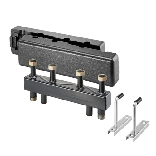 Oventrop Verteilerbalken in schwarz mit mehreren Anschlüssen. Enthält eine Wärmedämmung und Montageschienen für die Installation in Heizsystemen.